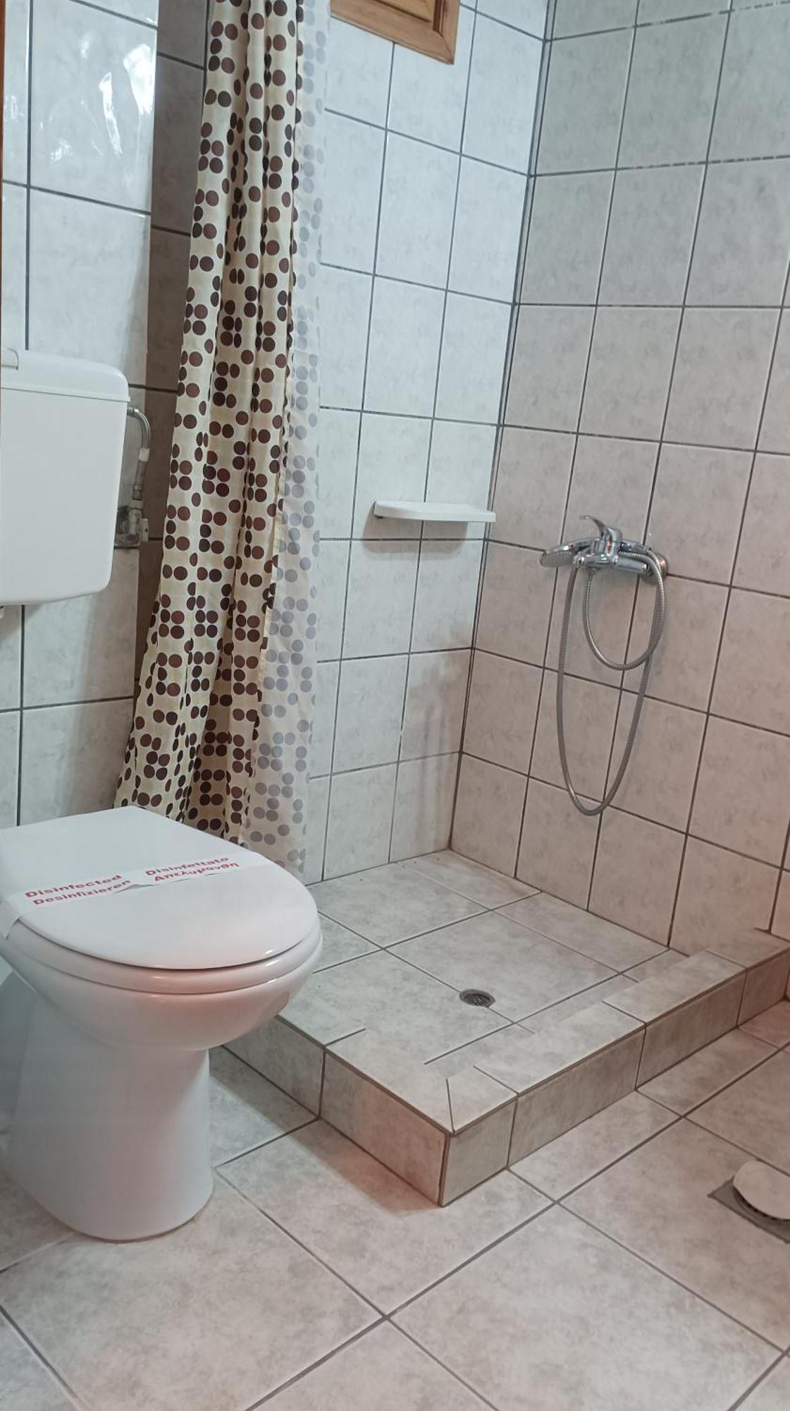 Studios Zaritsi Tirós Esterno foto